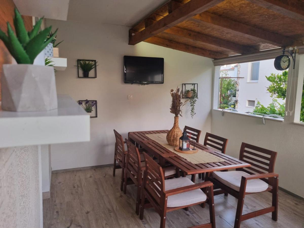 Apartments Ivan Kaštela Εξωτερικό φωτογραφία